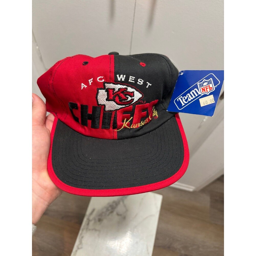 Vintage Kansas City Chiefs Reversible Snapback Hat NWT #1 Apparel NFL Cap